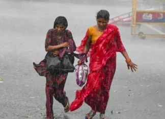 ಕರ್ನಾಟಕ ಸೇರಿ 14ಕ್ಕೂ ಹೆಚ್ಚು ರಾಜ್ಯಗಳಲ್ಲಿ ಭಾರಿ ಮಳೆ