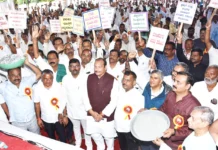ಕಲ್ಲುಗಣಿ- ಕ್ರಷರ್ ಮಾಲೀಕರಿಂದ ಬೃಹತ್ ಪ್ರತಿಭಟನೆ