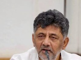 ಸಂಪುಟದಲ್ಲಿ ಮಹಿಳೆಗೆ ಸ್ಥಾನ ಡಿ.ಕೆ. ಶಿವಕುಮಾರ್ ದೆಹಲಿ ಪ್ರವಾಸ, ಹೈಕಮಾಂಡ್ ಜೊತೆ ಮಹತ್ವದ ಸಭೆ
