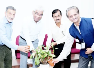 ಪ್ರಶ್ನೆ ಕೇಳುವ ಮನೋಭಾವ ಬೆಳೆಸಿಕೊಳ್ಳಿ : ಡಾ ಅಶಫಾಕ ಅಹ್ಮದ