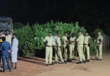 ಗಣೇಶೋತ್ಸವ ಮೆರವಣಿಗೆ : ಕಲ್ಲು ತೂರಾಟ