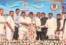 ಪ್ರಜಾಸೇವೆ ಆರಂಭ