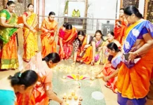 ಪ್ರಧಾನಿ ಮೋದಿ ಜನ್ಮದಿನಆರ್ಶೀವಾದದ ದೀಪ ಬೆಳಗಿದ ಮಹಿಳೆಯರು