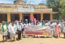ಡಿ–7 ಕಾಲುವೆಗೆ ಹೆಚ್ಚಿನ ನೀರು ಹರಿಸಲು ಆಗ್ರಹಿಸಿ ಕುರುಗೋಡಿನಲ್ಲಿ ರೈತರ ಧರಣಿ