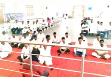 ಧಮ್ಮದ ಹಾದಿಯಲ್ಲಿ ನಡೆಯಿರಿ