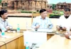 ಕೊಣ್ಣೂರು ಅಭಿವೃದ್ಧಿಗೆ ಜಿಲ್ಲಾಡಳಿತದ ಚುರುಕು: 6 ರಸ್ತೆ ಡಾಂಬರೀಕರಣಕ್ಕೆ ಪ್ರಸ್ತಾವನೆ, ಹಕ್ಕುಪತ್ರಕ್ಕೆ ಸ್ಥಳ ಪರಿಶೀಲನೆ
