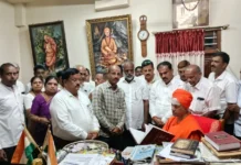 ಬಸವಜಯಂತಿ ಆಚರಣೆಗೆ ಸಿದ್ದಗಂಗಾ ಶ್ರೀಗಳಿಗೆ ದಿವ್ಯ ಸಾನಿಧ್ಯವಹಿಸಲು ಮನವಿ