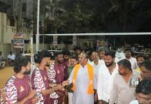 ವಾಲಿಬಾಲ್ ಪಂದ್ಯಾವಳಿ ಲಿಂಬಾವಳಿ ಚಾಲನೆ
