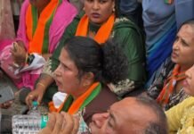 ಪರಿಷತ್ ಚುನಾವಣೆ: ಹಲವೆಡೆ ಗಲಾಟೆ,ಘರ್ಷಣೆ, ತಳ್ಳಾಟ,ನೂಕಾಟ