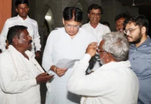 ಸಚಿವ ಡಾ.ಅಜಯ್ ಸಿಂಗ್ ಕಲಬುರಗಿ, ಜೇವರ್ಗಿಗೆ ಭೇಟಿ- ರೈತರು, ಸಾರ್ವಜನಿಕರಿಂದ ಅಹವಾಲು ಸ್ವೀಕಾರ
