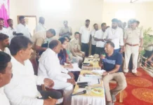 ಹನೂರು ಪಟ್ಟಣ ಹುಲ್ಲೇಪುರ ಆಶ್ರಯ ಯೋಜನೆಯ ಕೋಟ್ಯಂತರ ಮೌಲ್ಯದ: ಜಮೀನಿಗೆ ಅಕ್ರಮ ಖಾತೆ