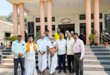 ಗೃಹ ಸಚಿವ ಪ್ರಿಯಾಂಕ್ ಖರ್ಗೆ ಜೊತೆ ದೂರವಾಣಿಯಲ್ಲಿ ಉತ್ತರಾದಿ ಶ್ರೀಗಳ ಮಾತುಕತೆ- ರಾಜ್ಯ ಸರ್ಕಾರದ ನಿರ್ಧಾರಕ್ಕೆ ಮೆಚ್ಚುಗೆ
